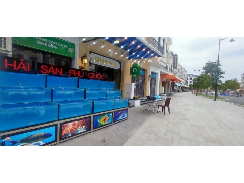 HỒ HẢI SẢN 133